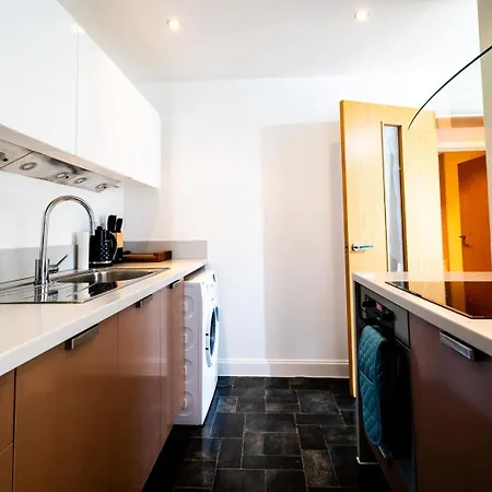 Southside Apartments, Sleeps 4, Free Parking. Apartmán Birmingham