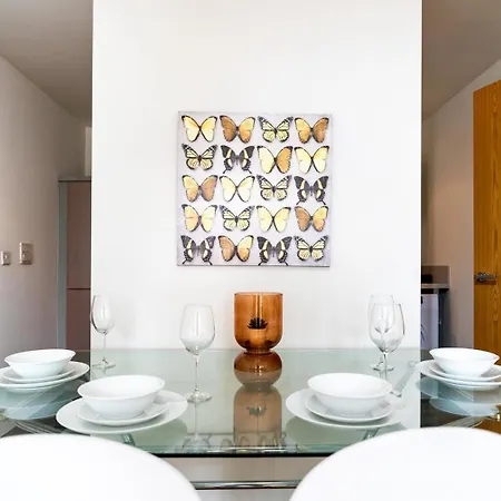 Southside Apartments, Sleeps 4, Free Parking. * Birmingham